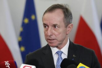 Kim jest senator i jaka jest jego rola w polskim parlamencie?