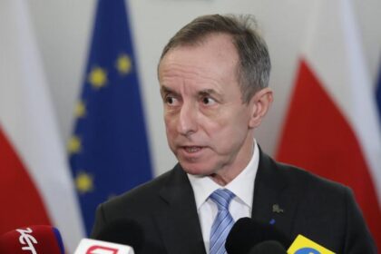 Kim jest senator i jaka jest jego rola w polskim parlamencie?