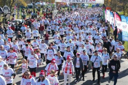 Patriota we współczesnym świecie: kluczowe cechy i wartości patriotyzmu
