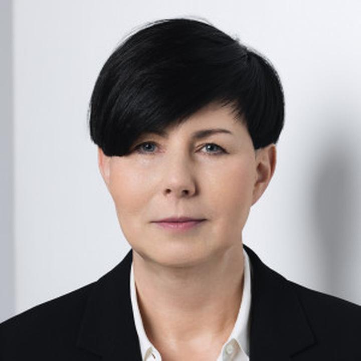 Rodzinne tajemnice sióstr