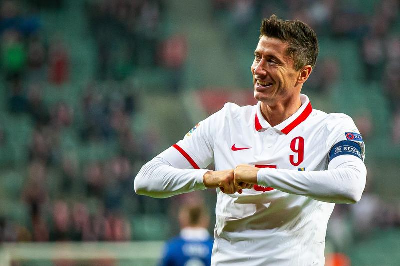 Gdzie rozpoczęła się droga Lewandowskiego? Odkryj historię polskiego asa piłki nożnej