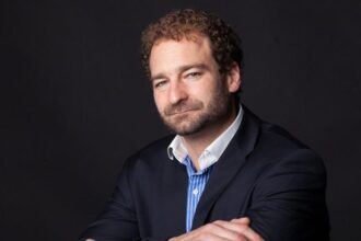 Odkryj Żórawno, miejsce narodzin Mikołaja Reja i jego niezwykłą historię