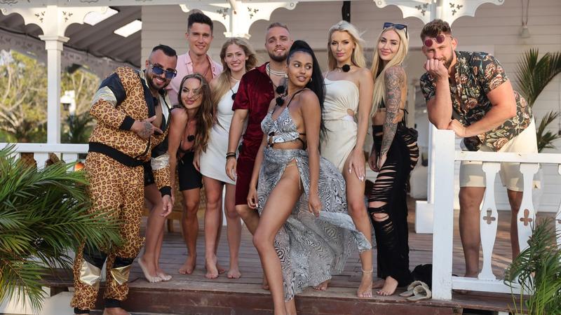Hotel Paradise 7 związki po programie