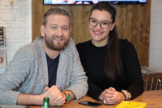 Kim jest partner Bartka Jędrzejaka? Odkrywamy zaskakujące szczegóły jego życia prywatnego